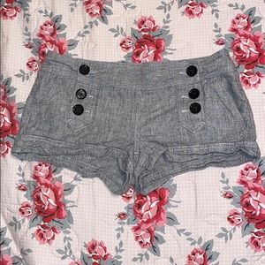 Express Shorts